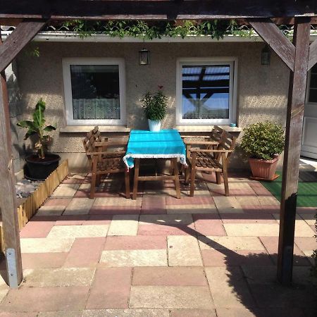 Bungalow Zur Kuehlung Кюлунгсборн Екстер'єр фото